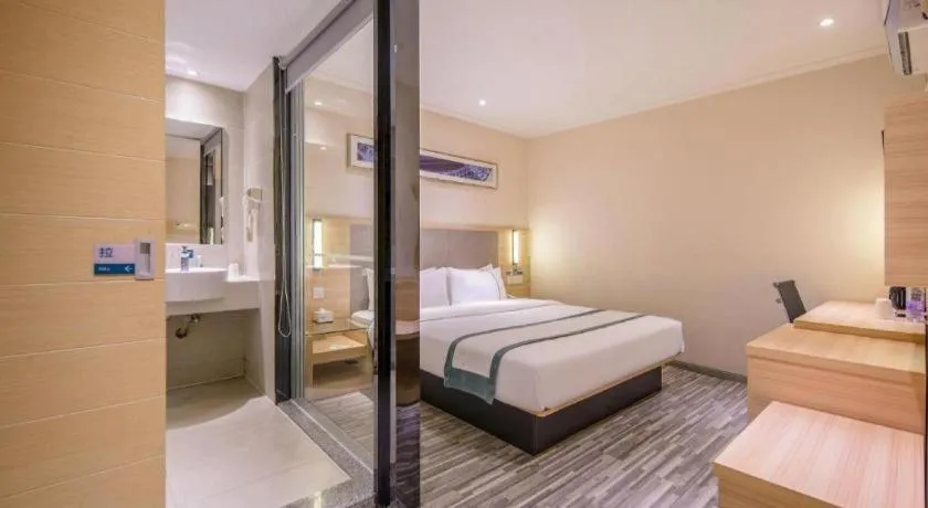 Bed in City Comfort Inn Nanning Railway East Station Langdong Bus Station