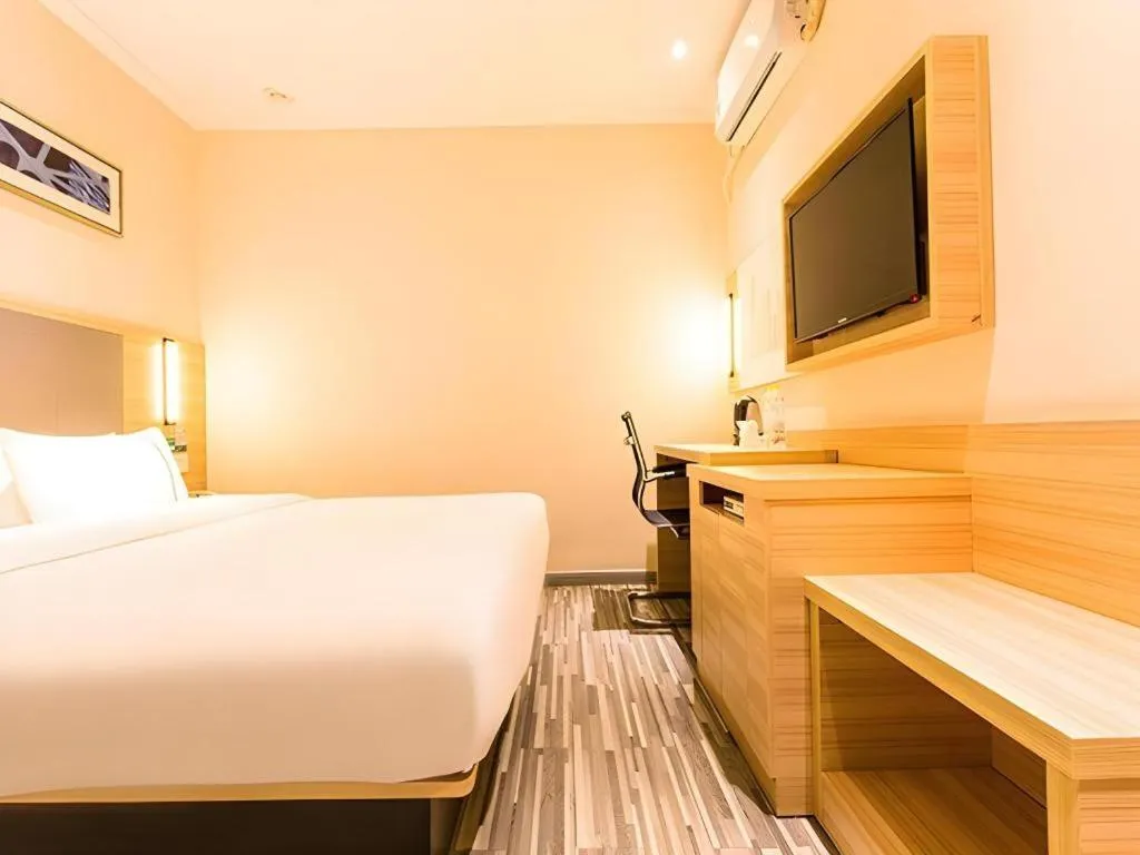 Bed in City Comfort Inn Nanning Railway East Station Langdong Bus Station