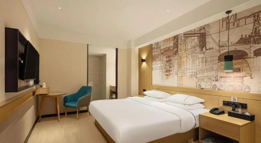 Bed in City Comfort Inn Liuzhou Chengzhong Wanda Haiguan