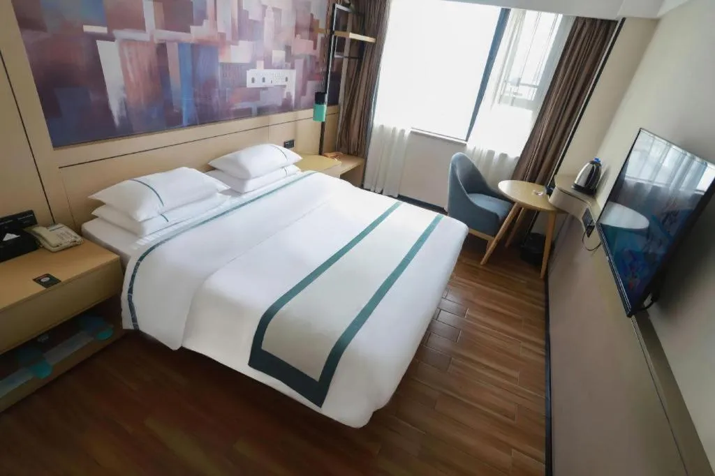 Bed in City Comfort Inn Guigang Hecheng Wanda Plaza