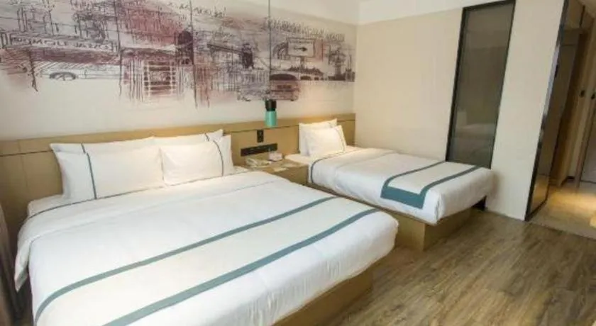 Bed in City Comfort Inn Guigang Hecheng Wanda Plaza