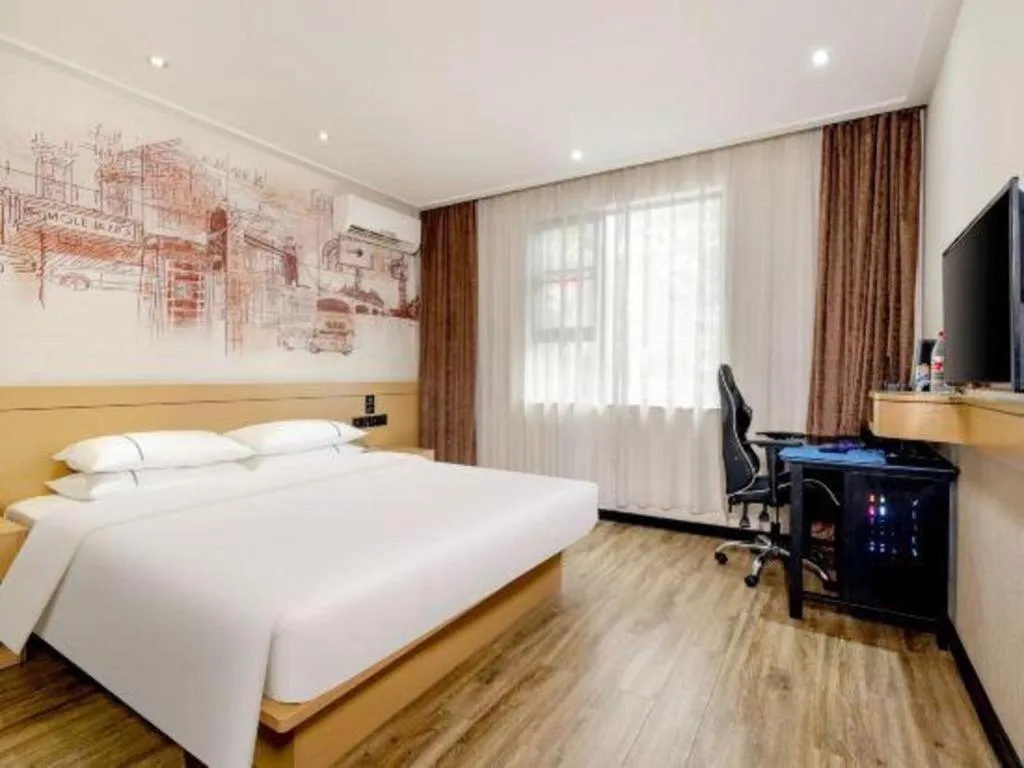 Bed in City Comfort Inn Guigang Hecheng Wanda Plaza