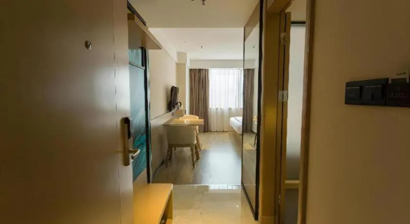 Bed in City Comfort Inn Guigang Hecheng Wanda Plaza