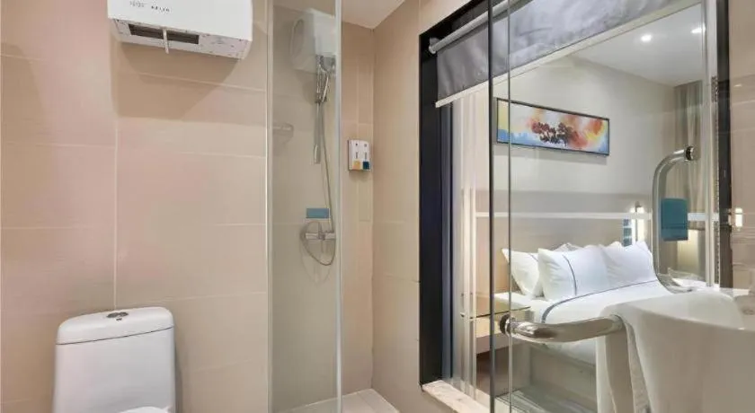 Bed in City Comfort Inn Liuzhou Baisha Bus Station Shengli Barbecue City