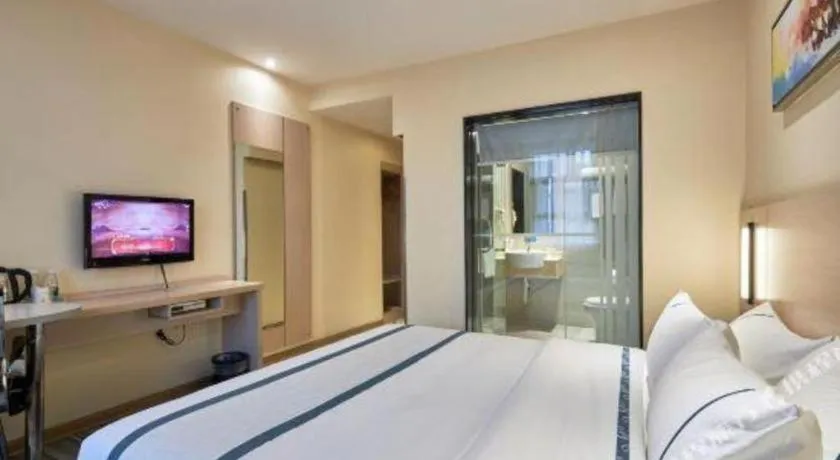 Bed in City Comfort Inn Liuzhou Baisha Bus Station Shengli Barbecue City