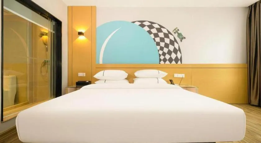 Bed in City Comfort Inn Liuzhou Baisha Bus Station Shengli Barbecue City