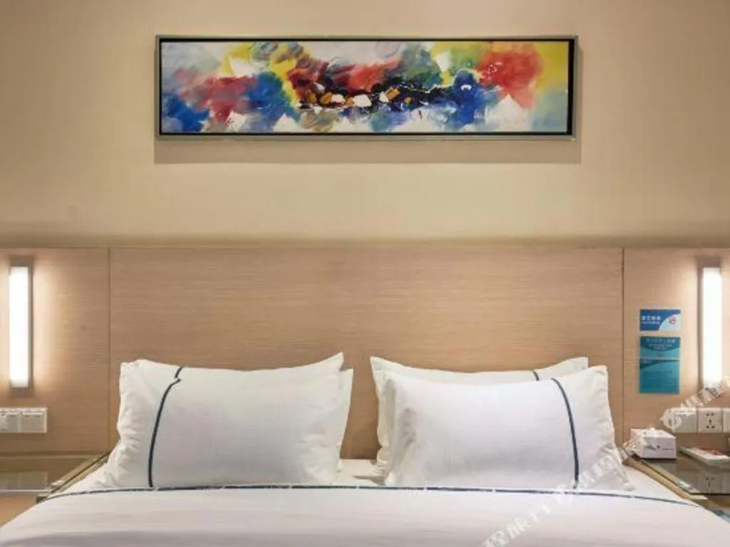 Bed in City Comfort Inn Liuzhou Baisha Bus Station Shengli Barbecue City