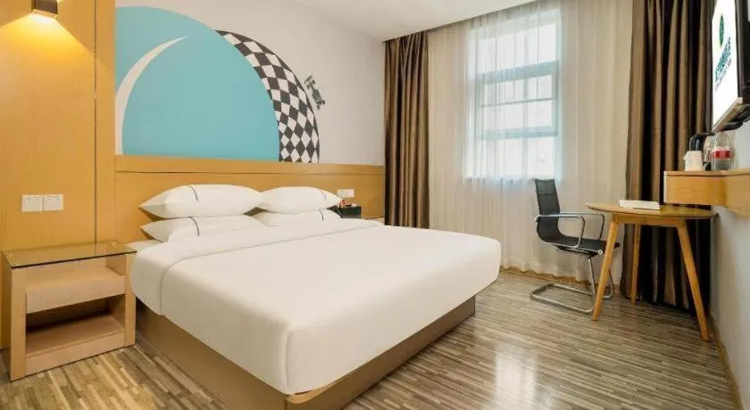 Bed in City Comfort Inn Liuzhou Baisha Bus Station Shengli Barbecue City