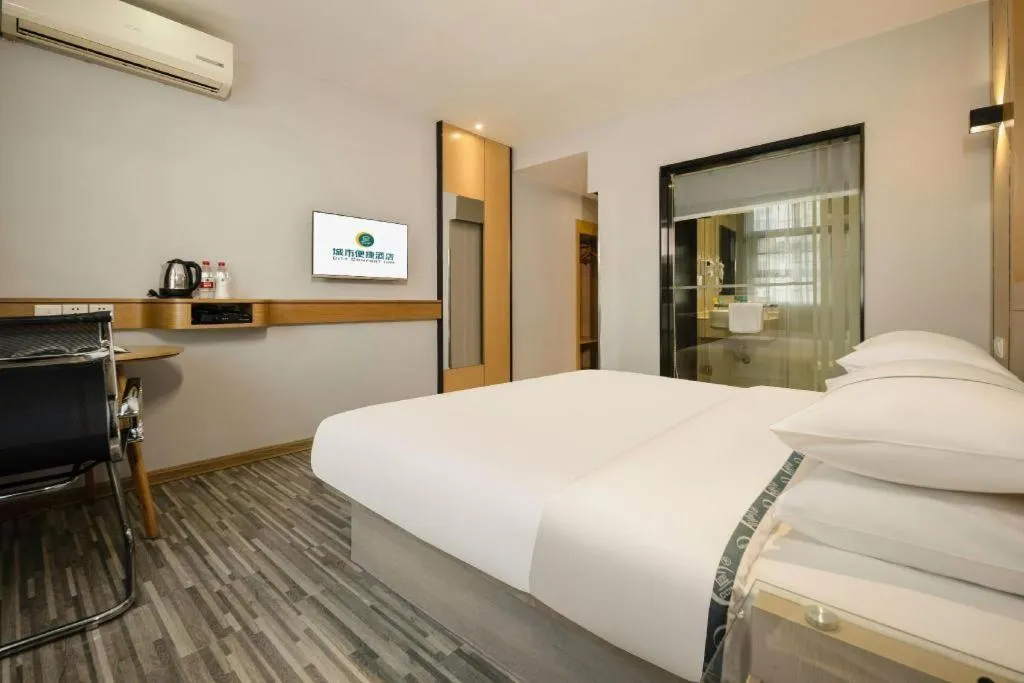 Bed in City Comfort Inn Liuzhou Baisha Bus Station Shengli Barbecue City