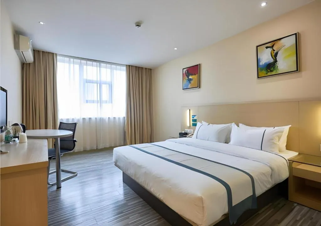 Bed in City Comfort Inn Liuzhou Baisha Bus Station Shengli Barbecue City