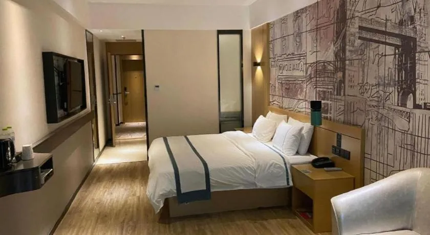 Bed in City Comfort Inn Guilin City Hall