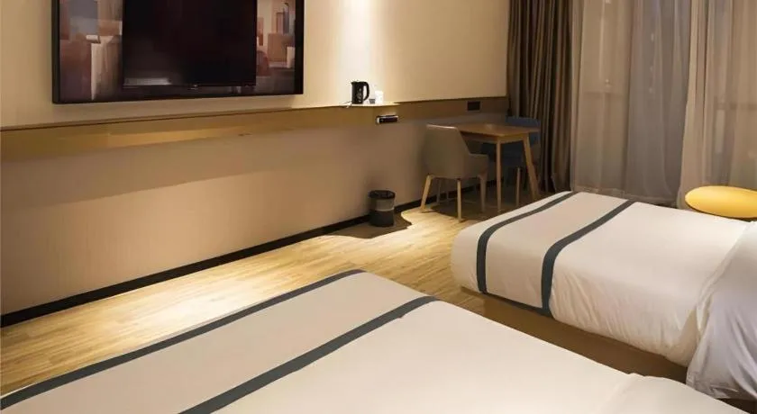 Bed in City Comfort Inn Guilin City Hall