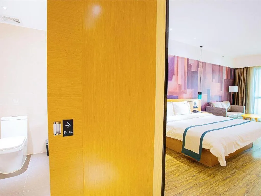 Bed in City Comfort Inn Guilin City Hall