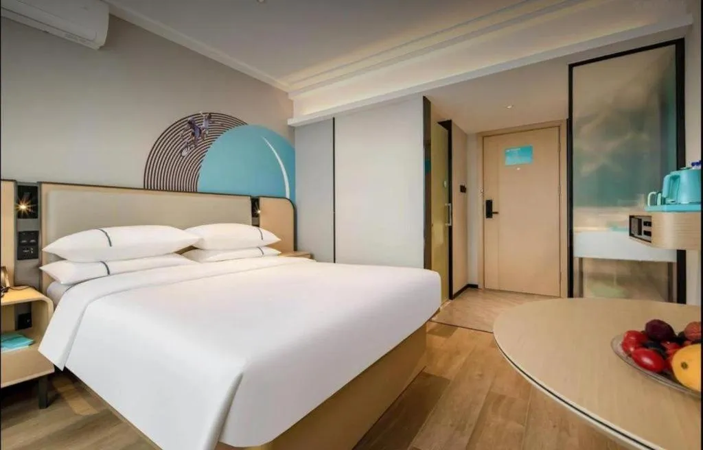 Bed in City Comfort Inn Jiangxia Wuchang University of Technology