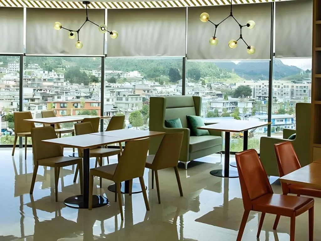 City Comfort Inn Liupanshui Sports Center