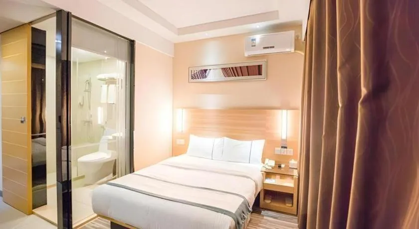 Bed in City Comfort Inn Huizhou Danshui High-speed Railway Huiyang Station