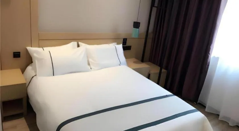 Bed in City Comfort Inn Zhoukou City Chuanhui District Huanghe Road