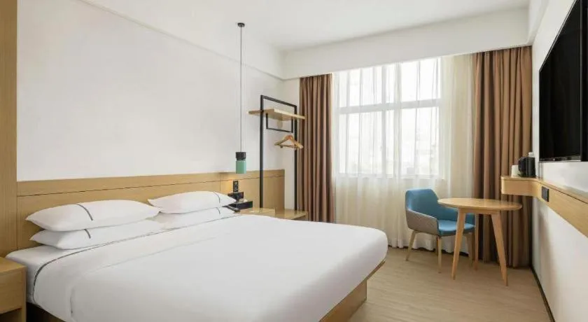 Bed in City Comfort Inn Zhoukou City Chuanhui District Huanghe Road
