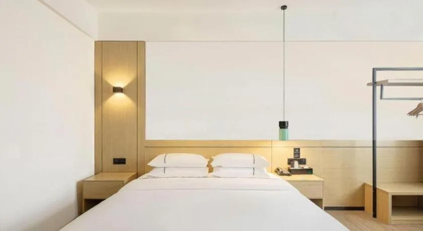 Bed in City Comfort Inn Zhoukou City Chuanhui District Huanghe Road