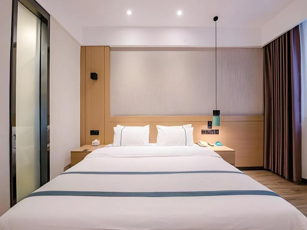 Bed in City Comfort Inn Zhoukou City Chuanhui District Huanghe Road