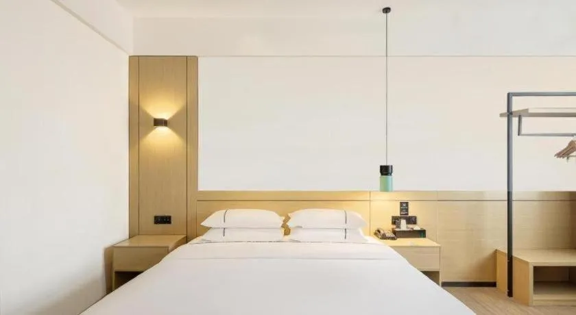 Bed in City Comfort Inn Zhoukou City Chuanhui District Huanghe Road