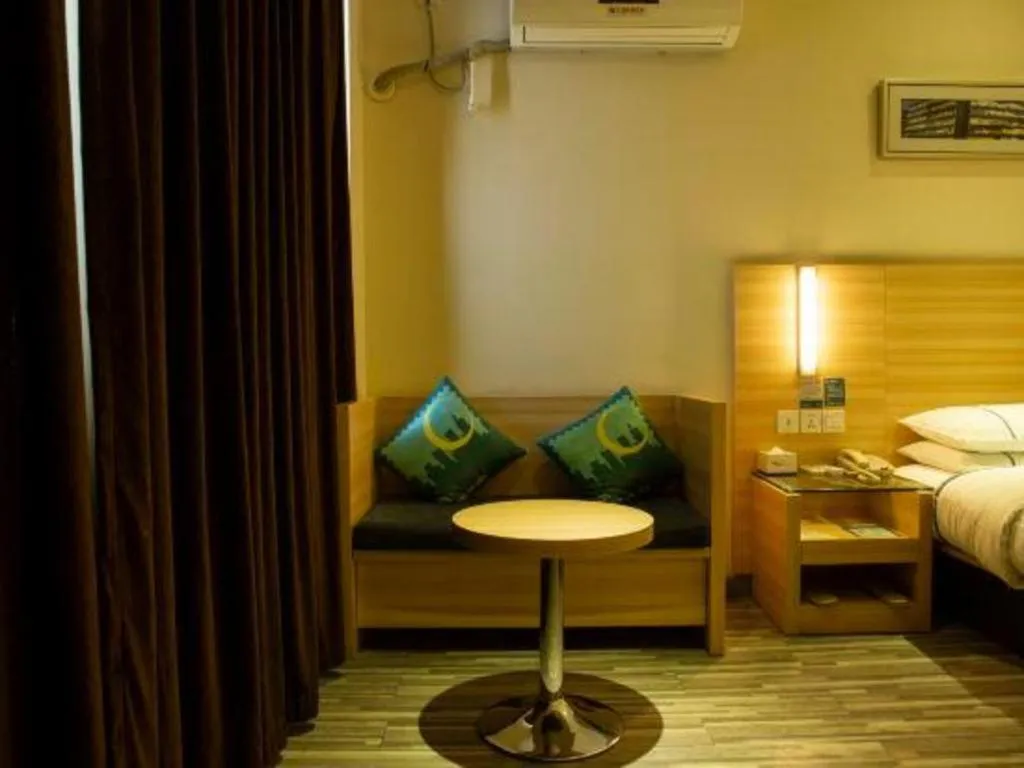 Bed in City Comfort Inn Tianmen East Lake Wanda Plaza