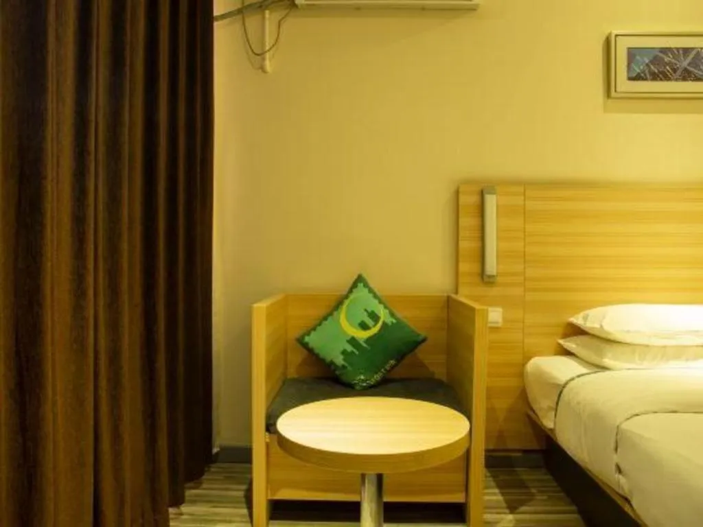 Bed in City Comfort Inn Tianmen East Lake Wanda Plaza