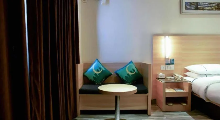 Bed in City Comfort Inn Tianmen East Lake Wanda Plaza