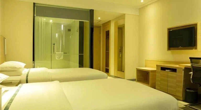 Bed in City Comfort Inn Tianmen East Lake Wanda Plaza