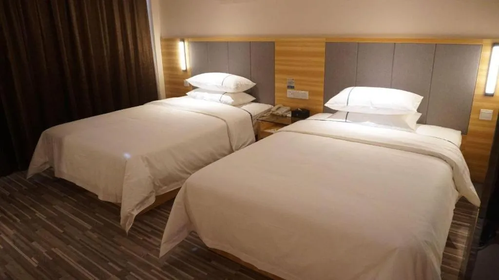 Bed in City Comfort Inn Hu'nan University Of Chinese Medicine