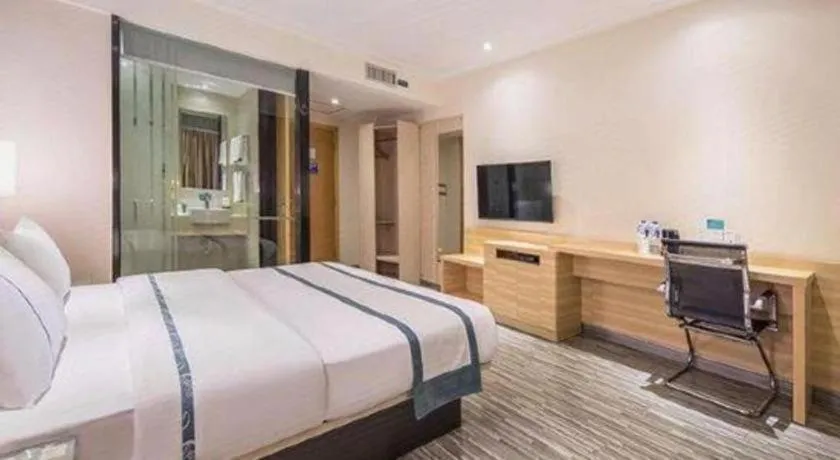 Bed in City Comfort Inn Zhongshan Xiaolan Xinduhui Gymnasium