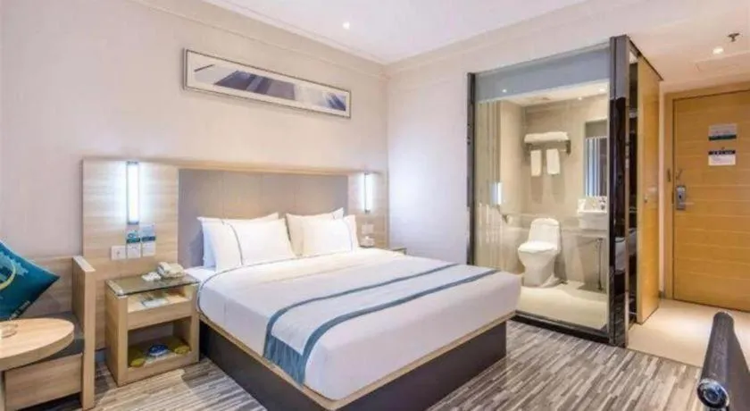 Bed in City Comfort Inn Zhongshan Xiaolan Xinduhui Gymnasium