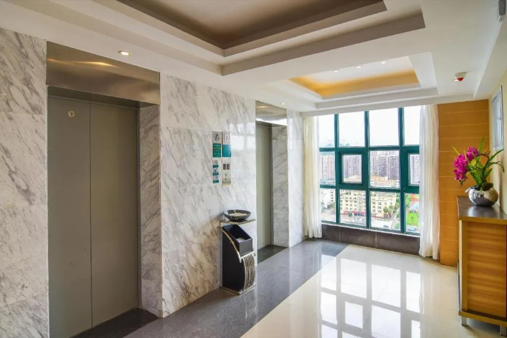 City Comfort Inn Nanning Police Academy Xianhu Food Street