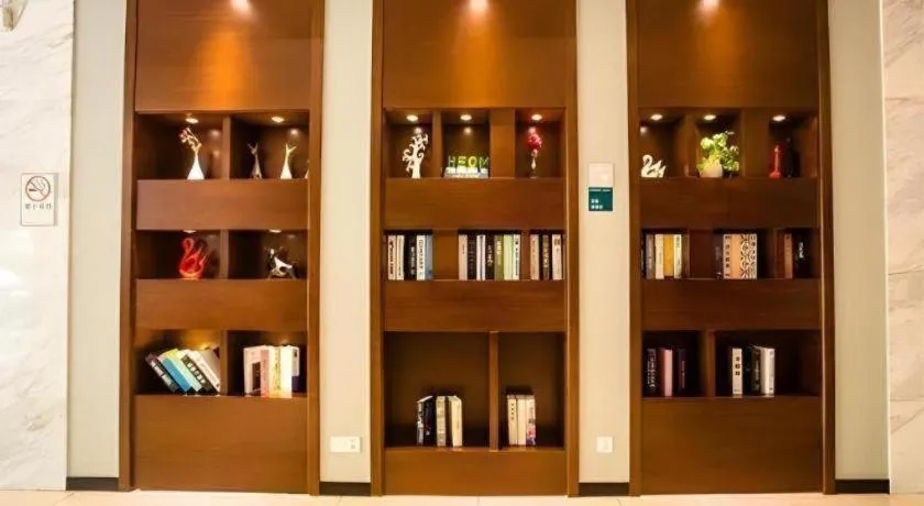 City Comfort Inn Nanning Police Academy Xianhu Food Street