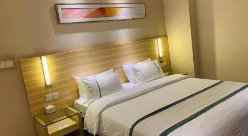 Bed in City Comfort Inn Nanning Police Academy Xianhu Food Street