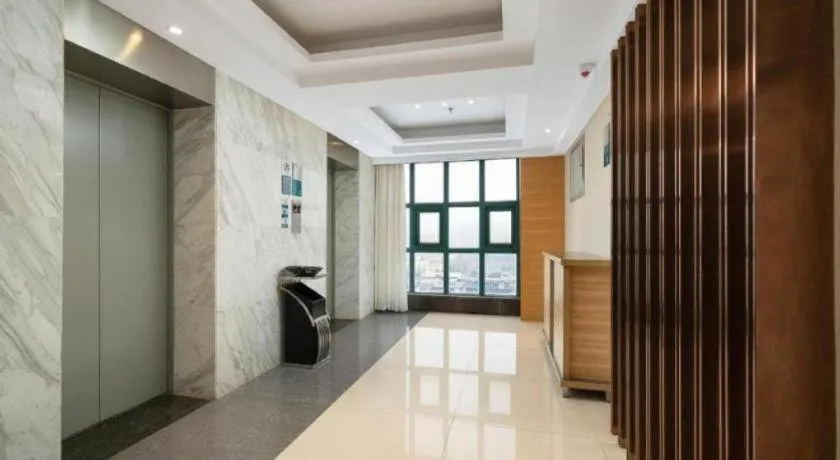 City Comfort Inn Nanning Police Academy Xianhu Food Street