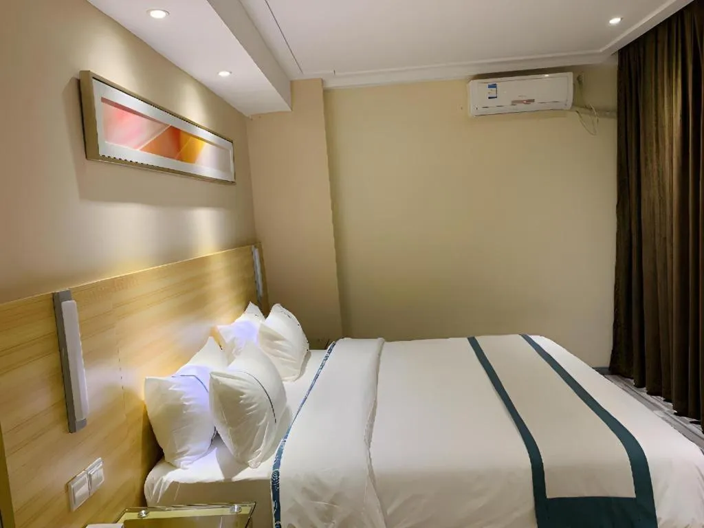 Bed in City Comfort Inn Nanning Police Academy Xianhu Food Street