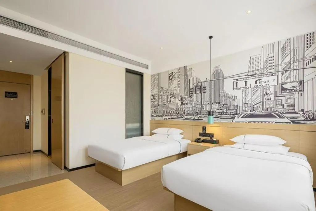 Bed in City Comfort Inn Foshan Gaoming Huaying Square