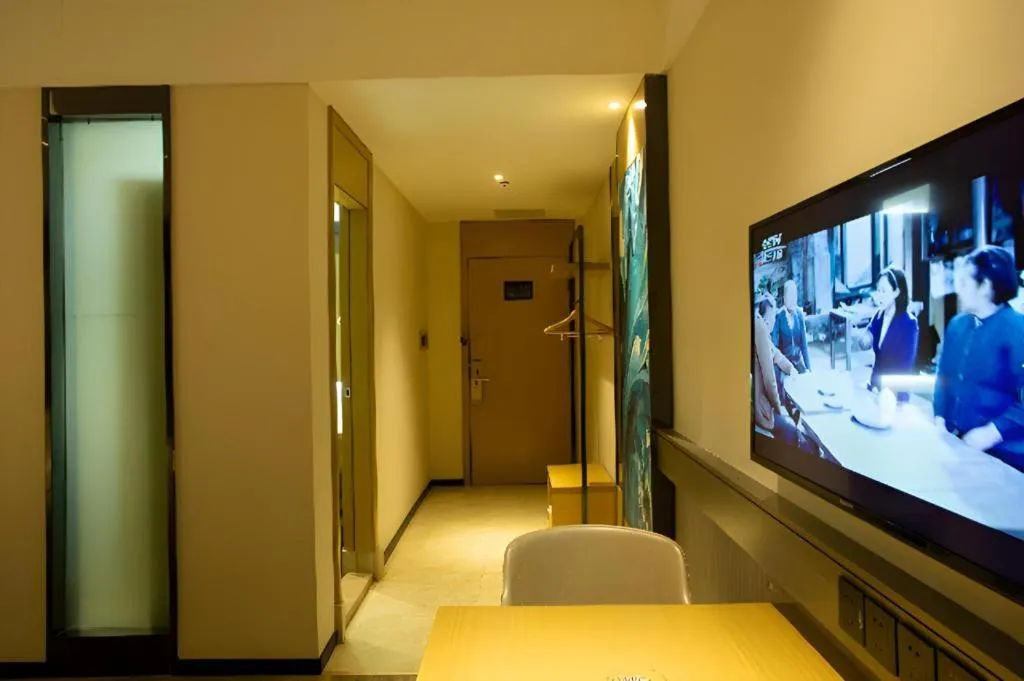 City Comfort Inn Huanggang Wuxue Bus Center