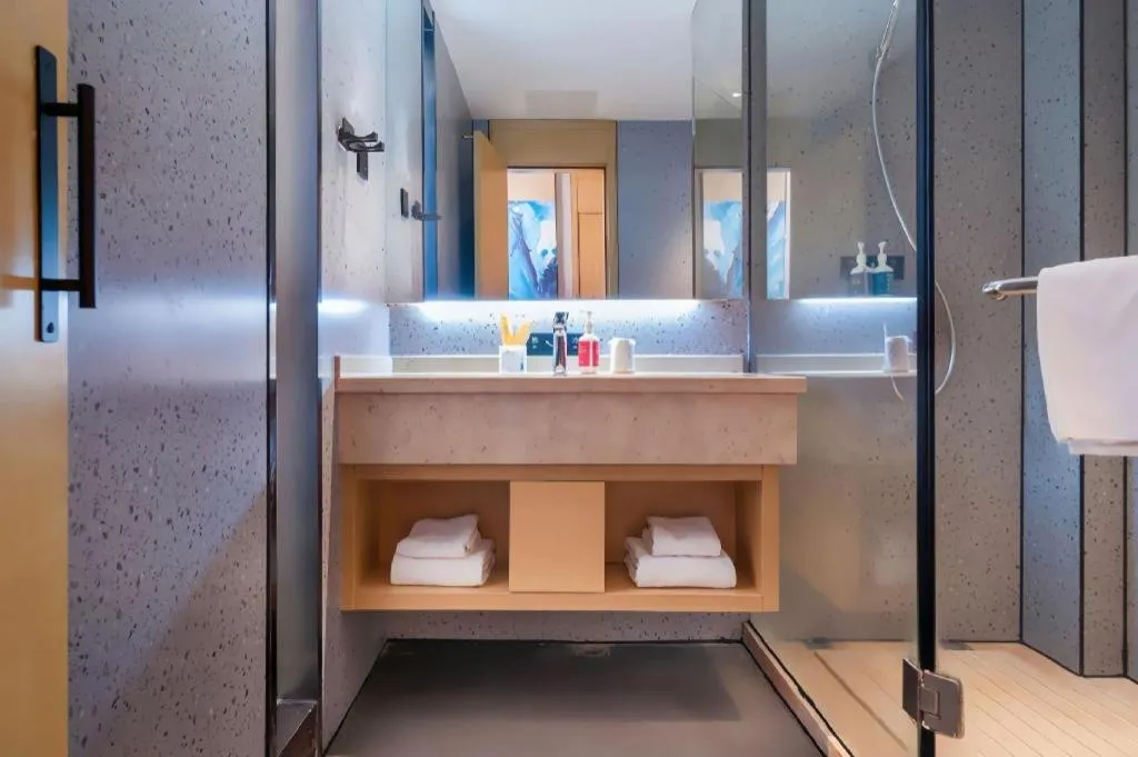 City Comfort Inn Huanggang Wuxue Bus Center