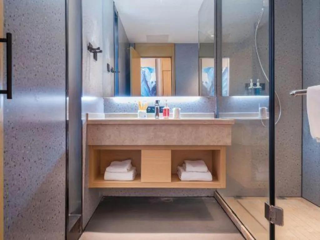 City Comfort Inn Huanggang Wuxue Bus Center