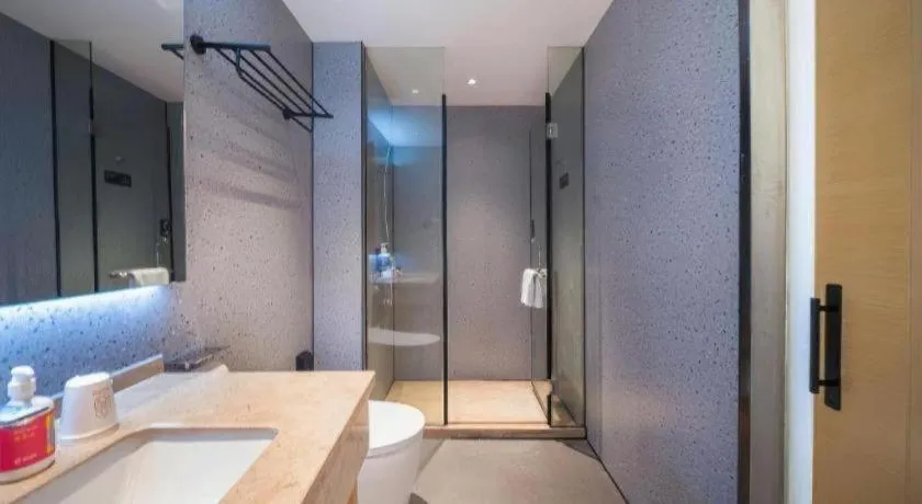 City Comfort Inn Huanggang Wuxue Bus Center