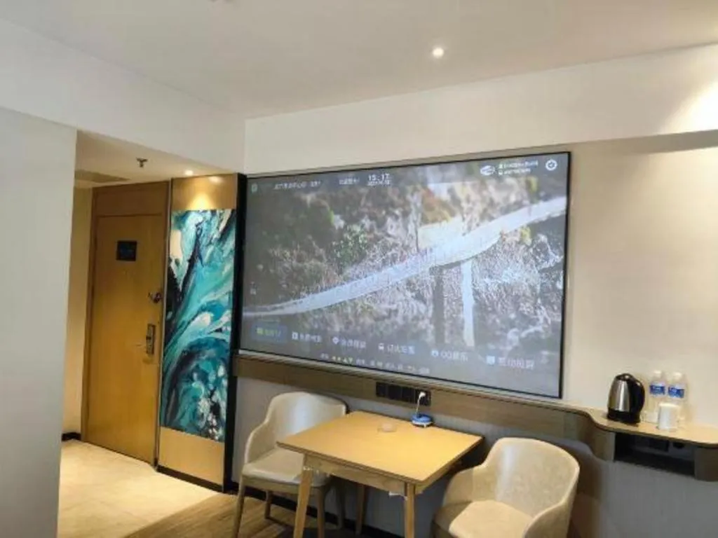 City Comfort Inn Huanggang Wuxue Bus Center