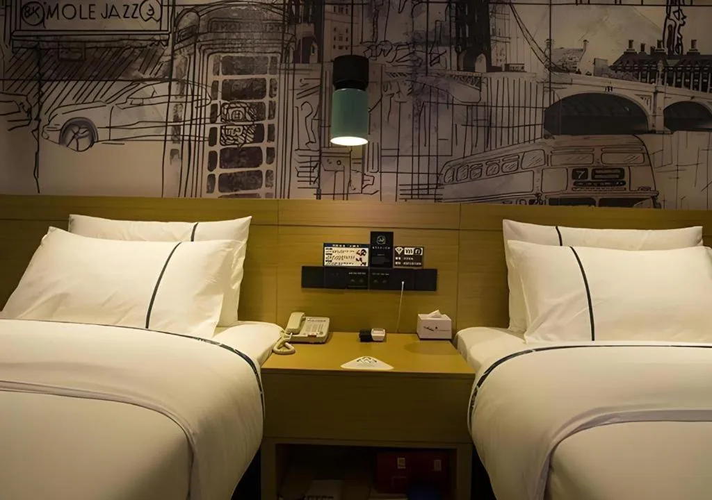 City Comfort Inn Huanggang Wuxue Bus Center