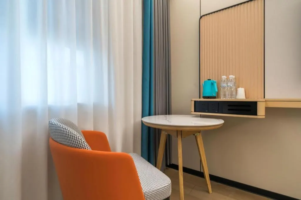 City Comfort Inn Huanggang Wuxue Bus Center