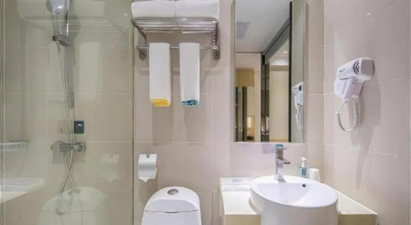 City Comfort Inn Huanggang Macheng City Macheng Square