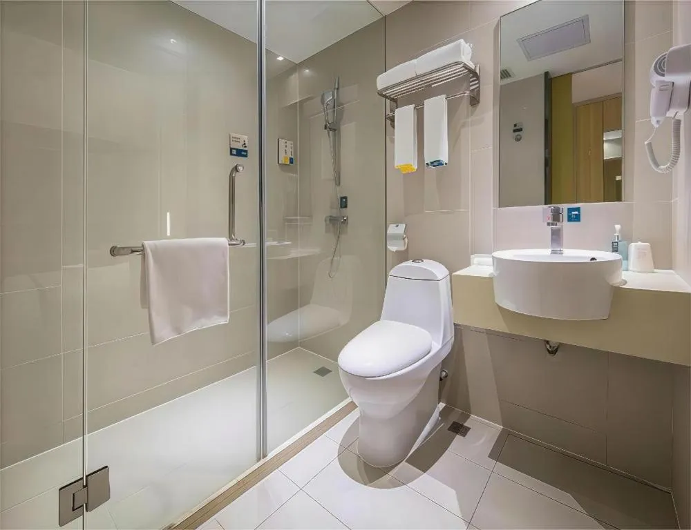 City Comfort Inn Huanggang Macheng City Macheng Square