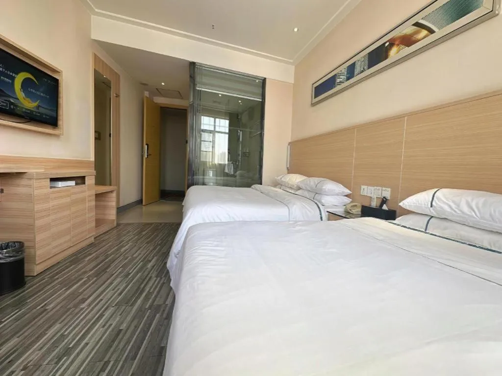 Bed in City Comfort Inn Huanggang Macheng City Macheng Square