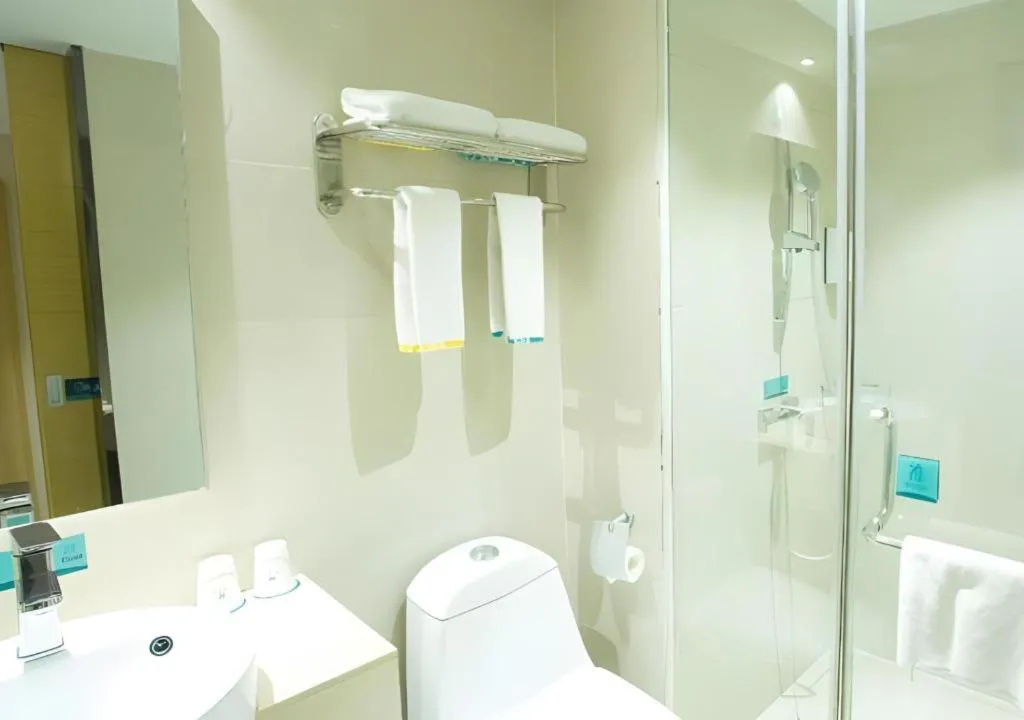 City Comfort Inn Huanggang Macheng City Macheng Square