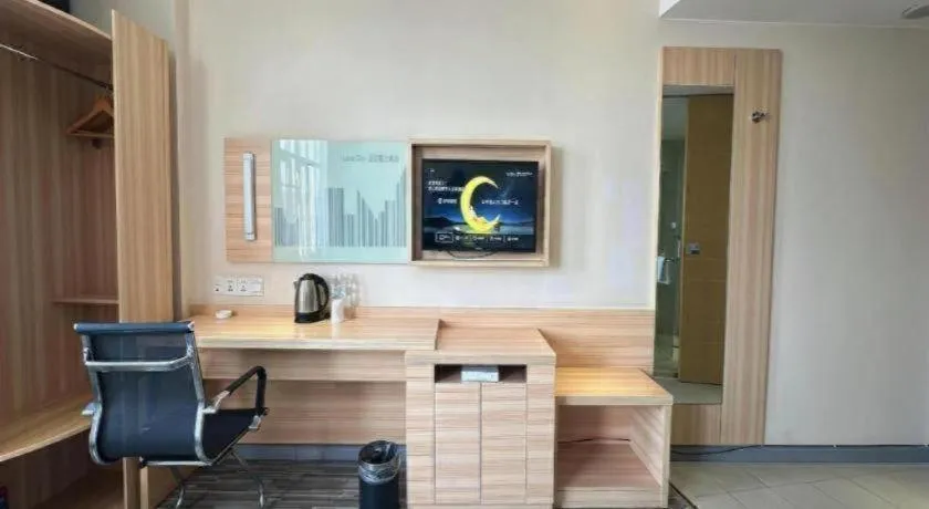 City Comfort Inn Huanggang Macheng City Macheng Square